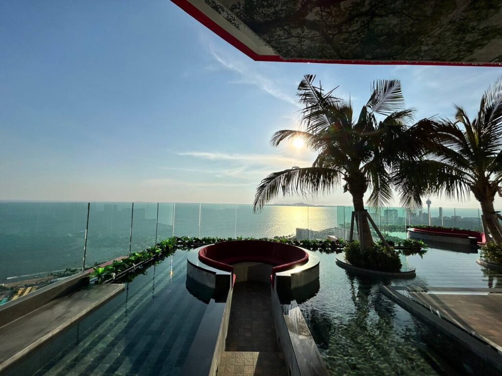 The Riviera Ocean Drive