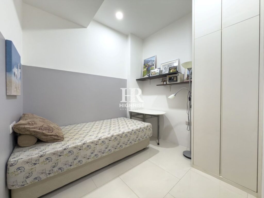 Two bedroom apartment 61m2 in The Sanctuary Wongamat