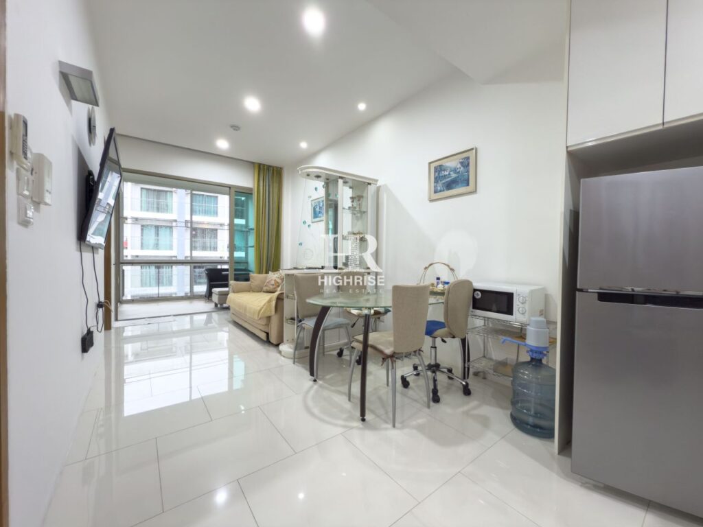 Two bedroom apartment 61m2 in The Sanctuary Wongamat