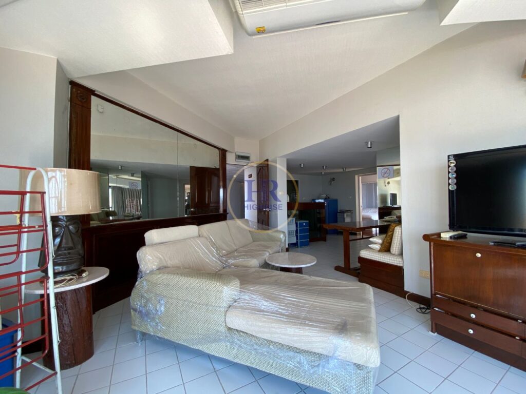 2 bedroom apartment 105m2 in Siam Penthouse Condominium