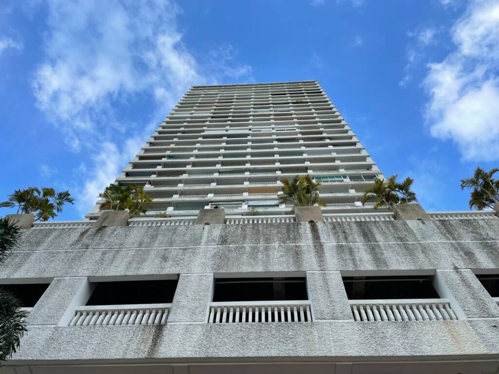 Апартаменты с 1 спальней 96м2 в Wongamat Garden Beach condo