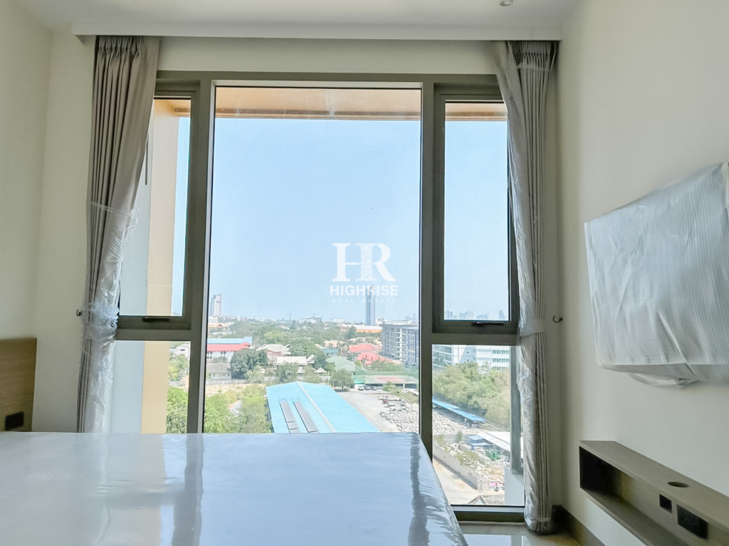 Квартира с 1-й спальней 35м2 в The Riviera Ocean Drive