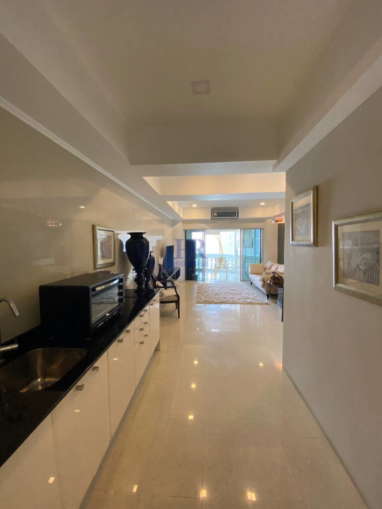 One bedroom apartment 93m2 in Sky Beach Condo
