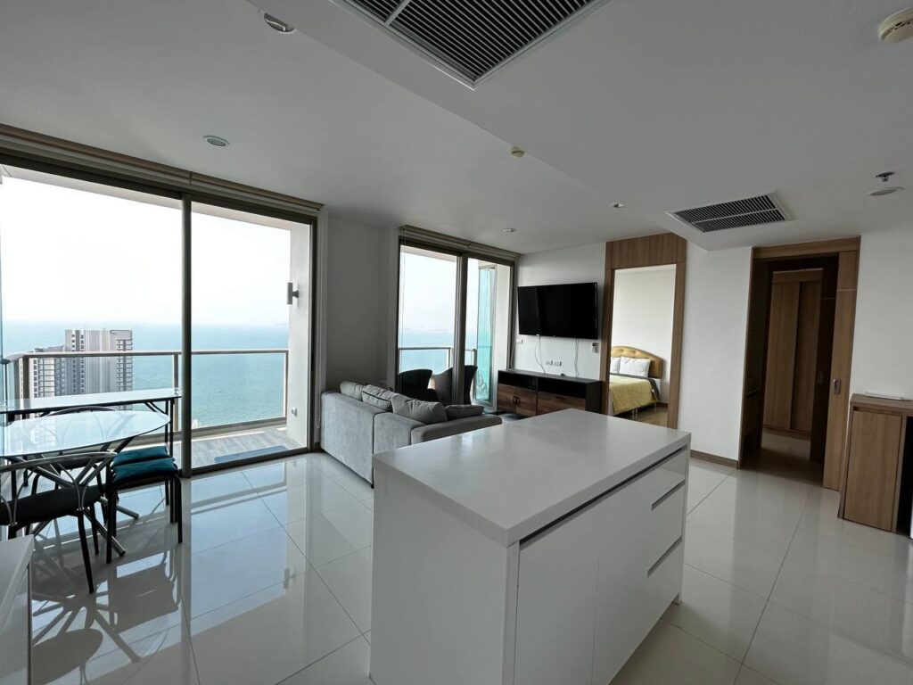 Квартира с двумя спальнями в Riviera Wongamat