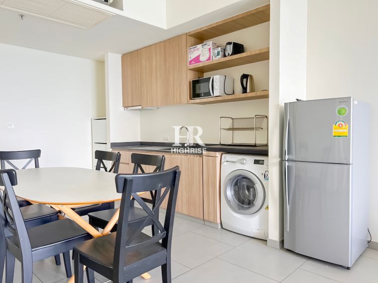 1 bedroom 77m2 in Zire Wongamat