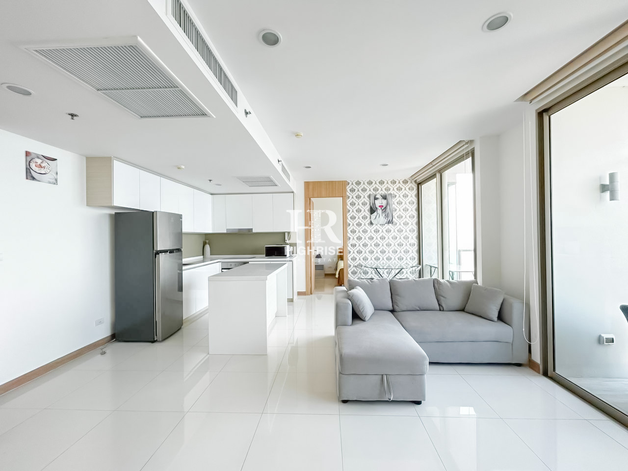 Квартира с 2-мя спальнями 70м2 в The Riviera Wongamat