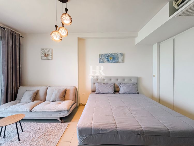 Студия 38м2 в Zire Wongamat