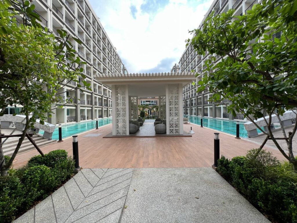 One bedroom 35m2 in Dusit Grand Park 2