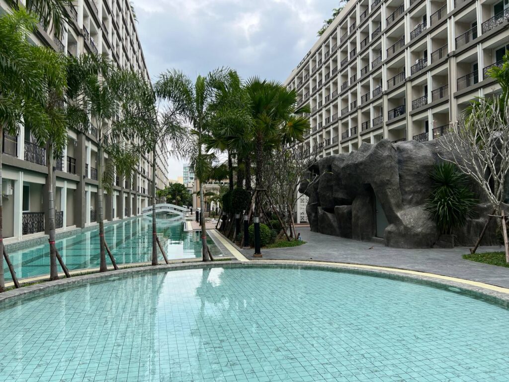 One bedroom 35m2 in Dusit Grand Park 2