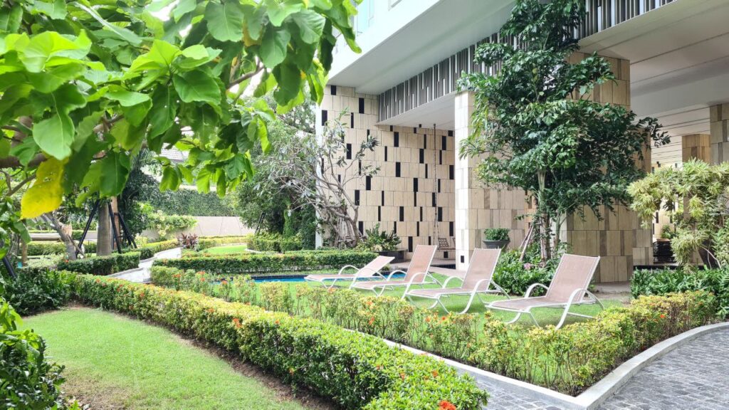 Two bedroom 70m2 in The Riviera Wongamat