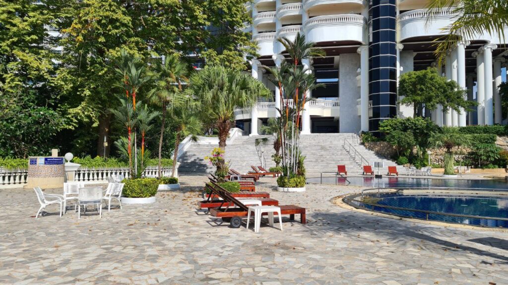 1 bedroom 93m2 in Sky Beach Condo
