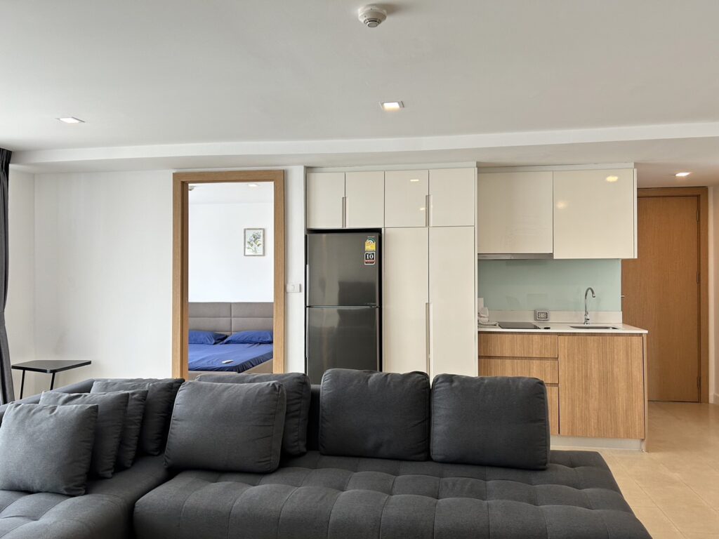 Квартира с 2-мя спальнями 76м2 в Aurora Condo