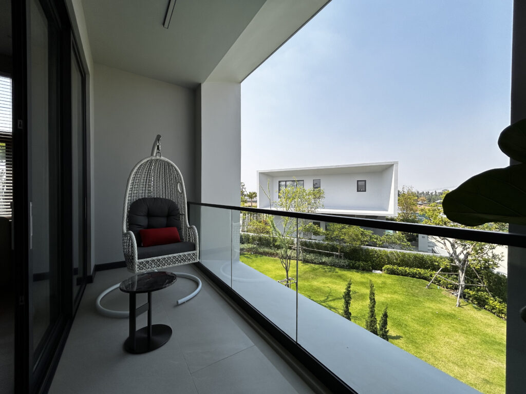 4-bedroom villa of 600 m2 in Glory Village