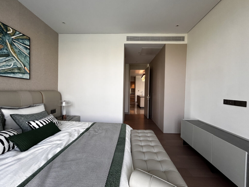 4-bedroom villa 650 m2 in Glory Village