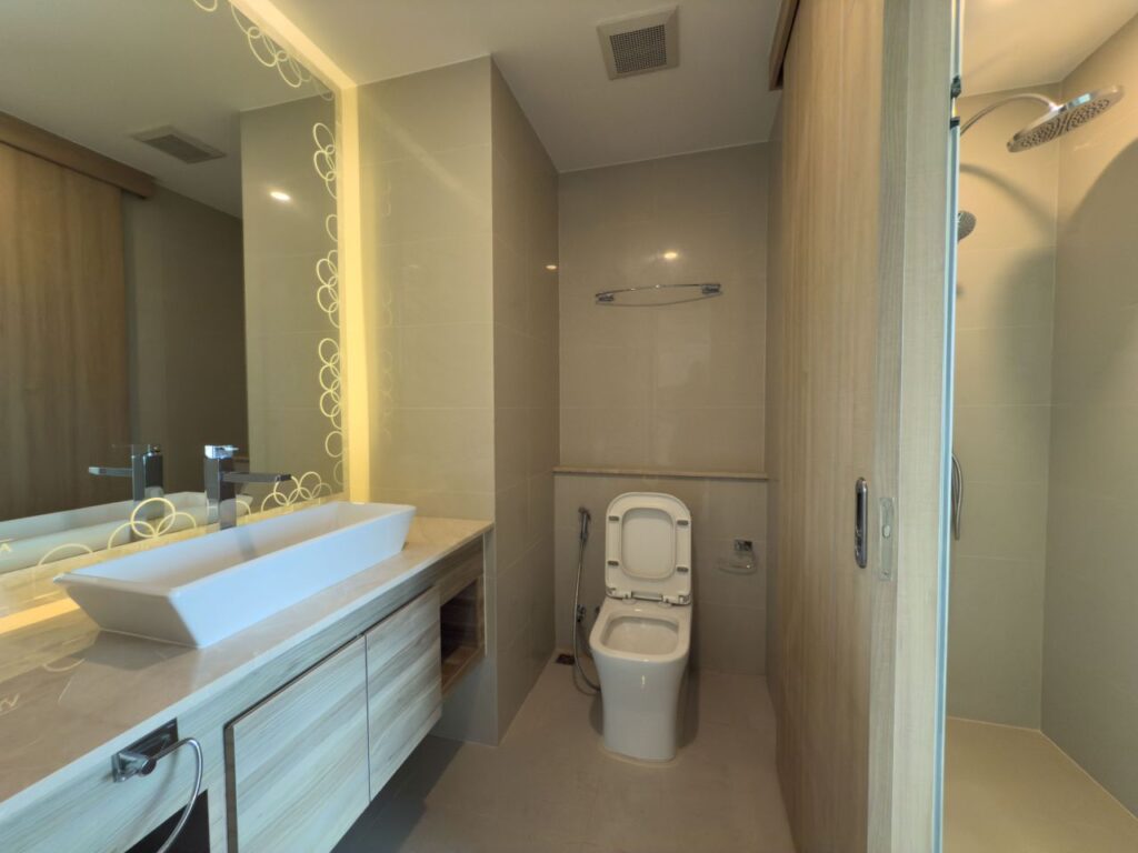 1-bedroom 47m2 in The Riviera Jomtien