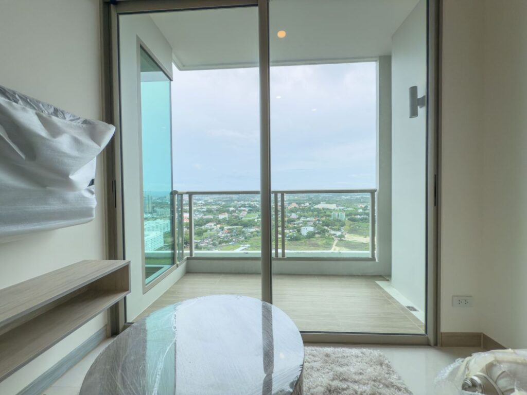 1-bedroom 47m2 in The Riviera Jomtien