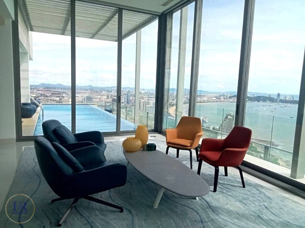 Penthouse 390m2 in Northpoint Condo