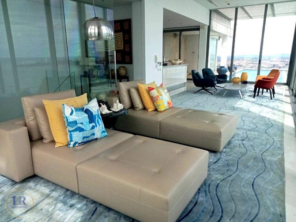 Penthouse 390m2 in Northpoint Condo
