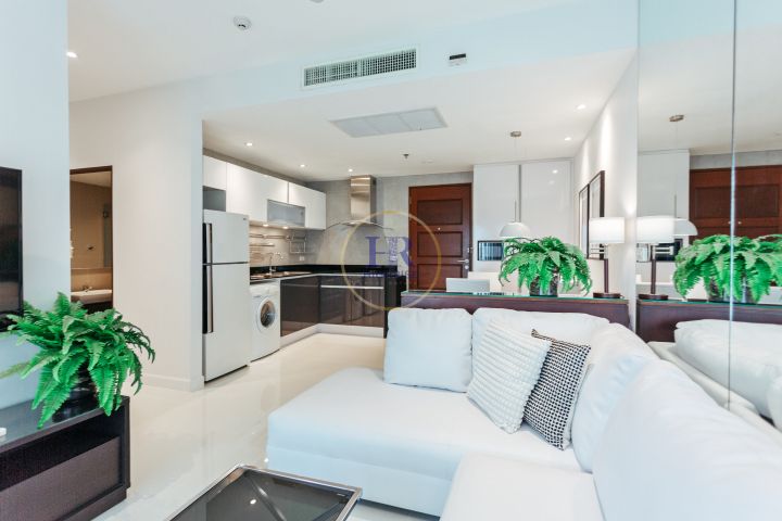 Two bedroom 75m2 in The Axis Pattaya Condominium