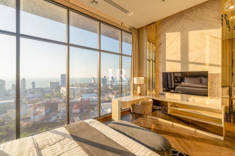 Квартира с 2-мя спальнями 127м2 в Once Pattaya Condominium