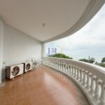 3 bedroom 175м2 in Park Beach Condo