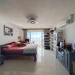 Квартира с 2-мя спальнями 175м2 в Park Beach Condo