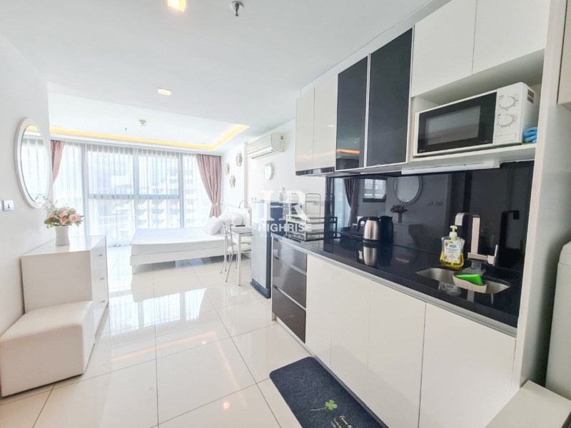 Студия 40м2 в Wongamat Tower Condo