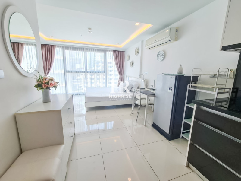 Студия 40м2 в Wongamat Tower Condo