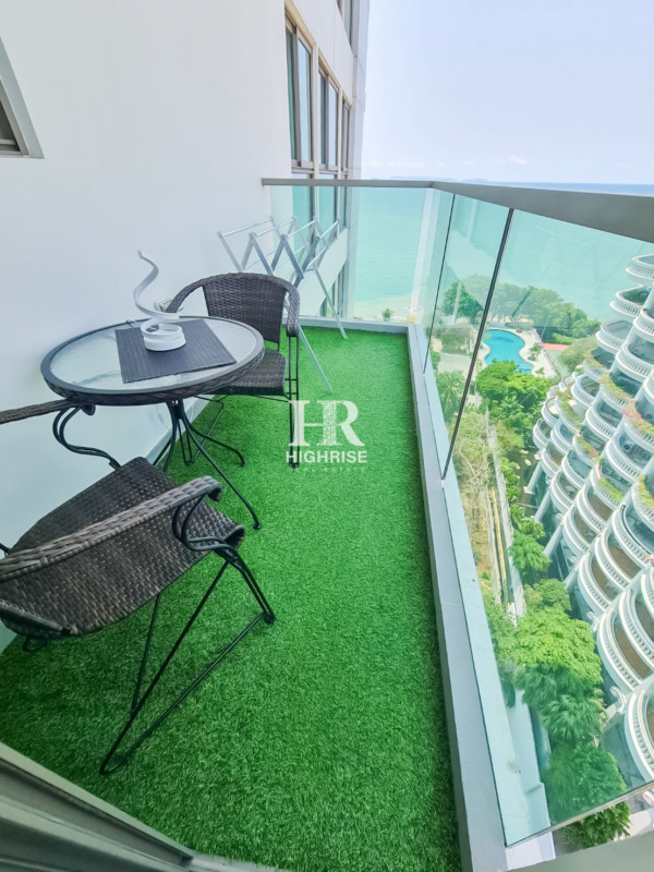 Студия 40м2 в Wongamat Tower Condo