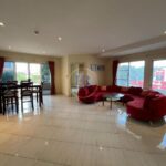 Квартира с 2-мя спальнями 125м2 в Wongamat Residence Condominium