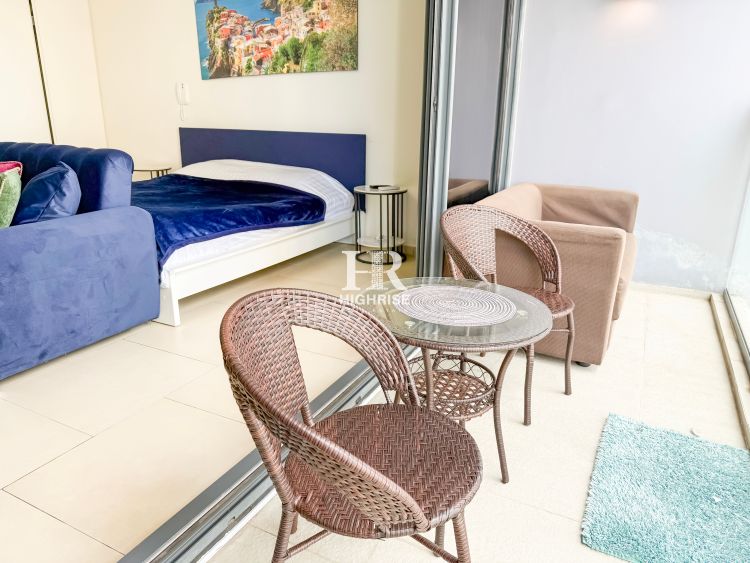 Студия 42м2 в Zire Wongamat