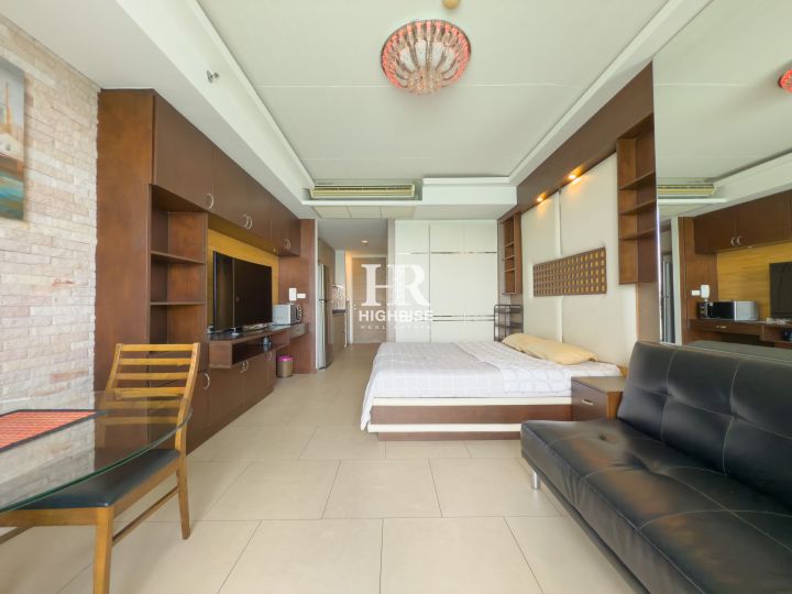 Студия 38м2 в Zire Wongamat