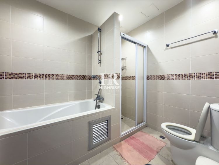 Квартира с 1-й спальней 65м2 в Wongamat Privacy