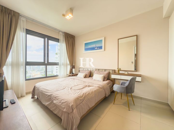 Two bedroom 75m2 in Zire Wongamat