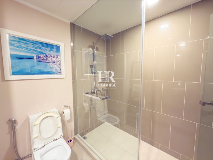 Two bedroom 75m2 in Zire Wongamat