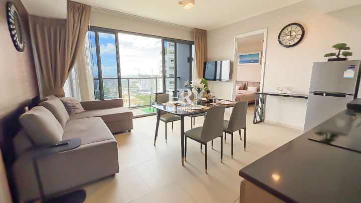 Two bedroom 75m2 in Zire Wongamat