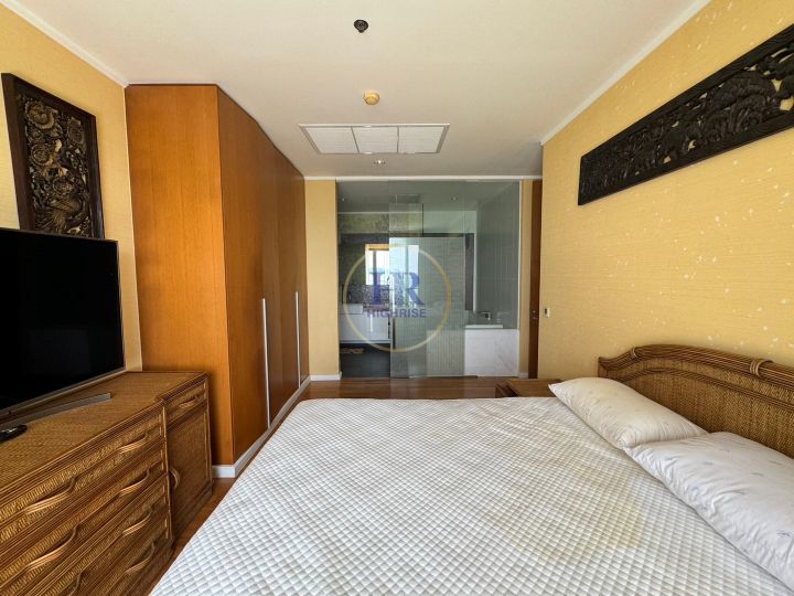 Two bedroom 103m2 in Northpoint Condo