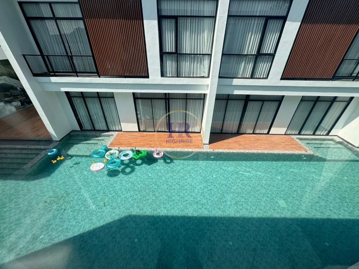 Three bedroom villa 154m2 in Villa La Richie