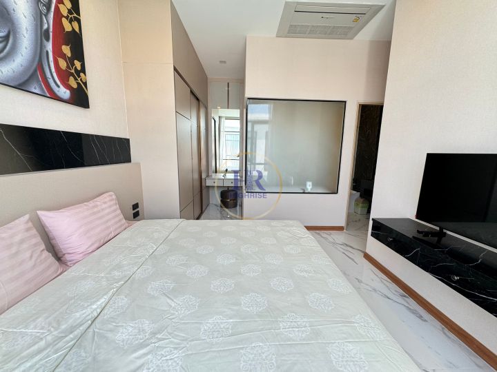 Three bedroom villa 154m2 in Villa La Richie