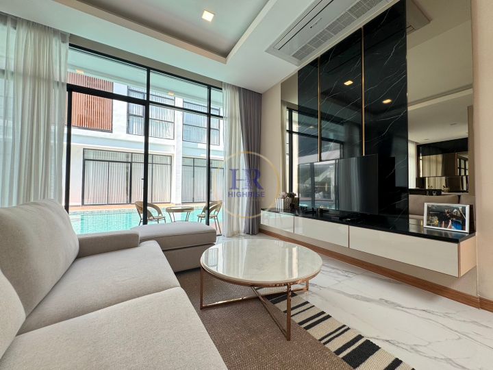 Three bedroom villa 154m2 in Villa La Richie
