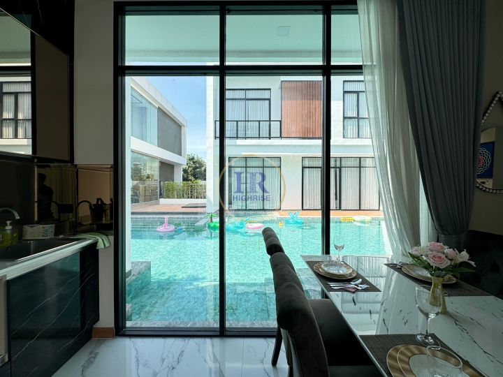 Three bedroom villa 154m2 in Villa La Richie