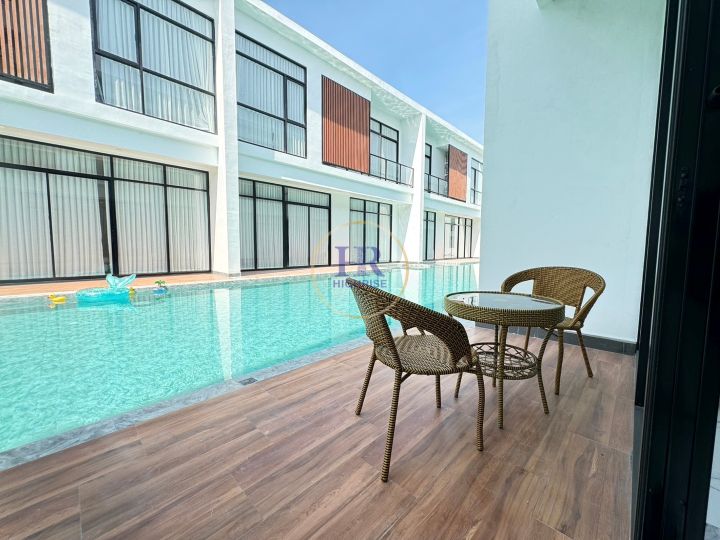 Three bedroom villa 154m2 in Villa La Richie