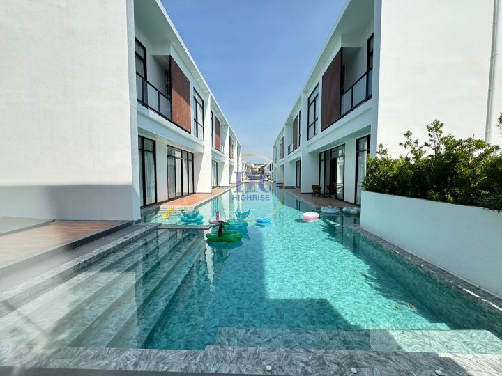 Three bedroom villa 154m2 in Villa La Richie