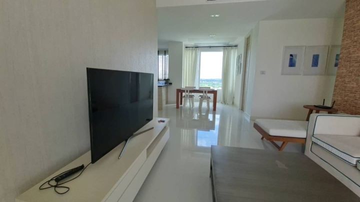 Two bedroom apartment 120m2 in Reflection Jomtien Beach