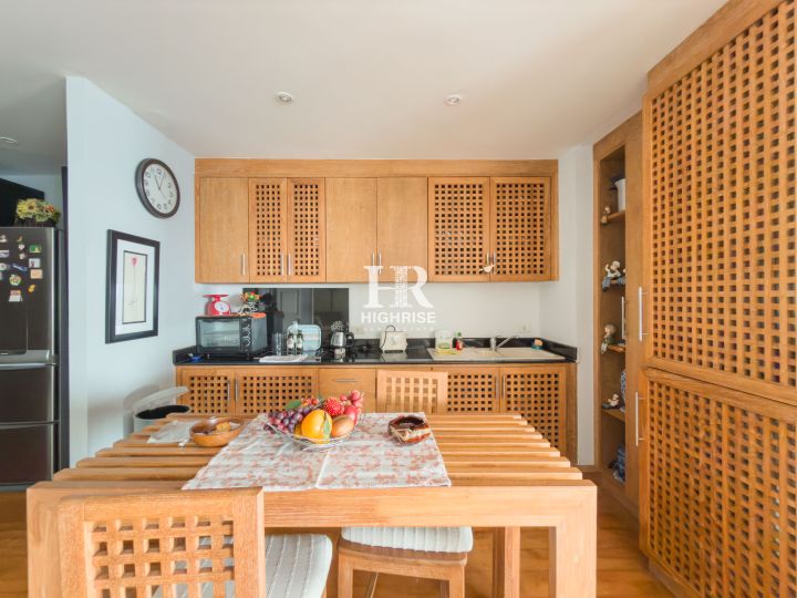 Квартира с 2-мя спальнями 174м2 в Park Beach Condo