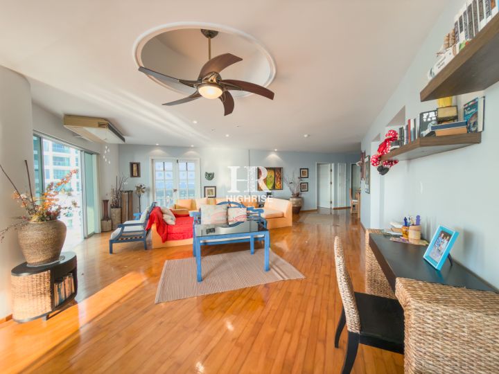 Квартира с 2-мя спальнями 174м2 в Park Beach Condo