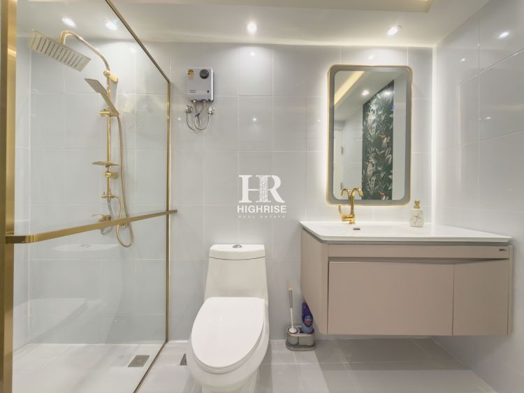 Студия 55м2 в Park Beach Condo