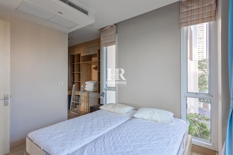 Two bedroom apartment 100m2 in Cetus Beachfront