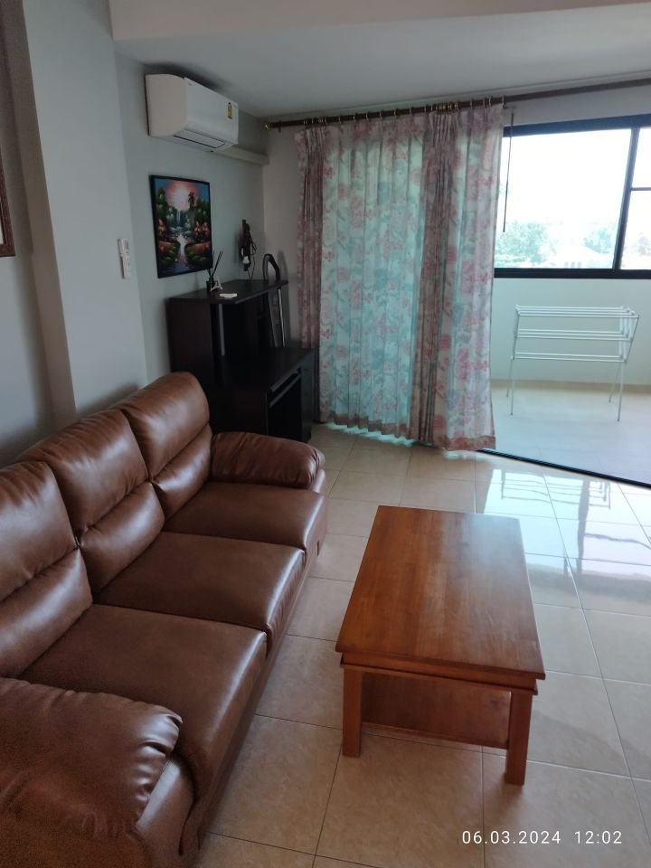 Studio 78m2 in Wongamat Privacy