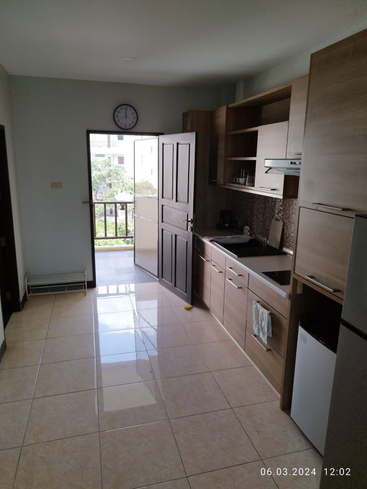 Studio 78m2 in Wongamat Privacy